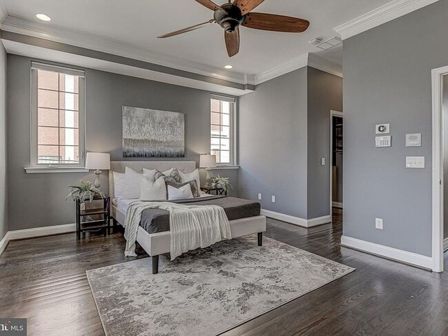 Building Photo - Beautiful EOG 3 bedroom  2.5 bath townhome with a 2 car garage and roof top deck overlooking the ...