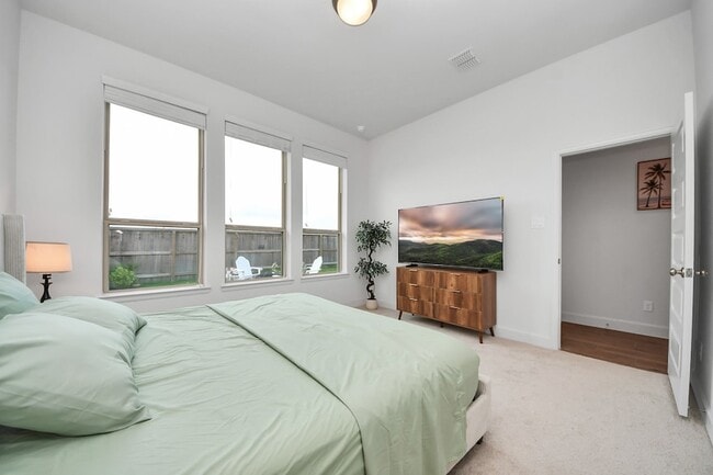 Building Photo - 27210 Butterfly Mint Ln