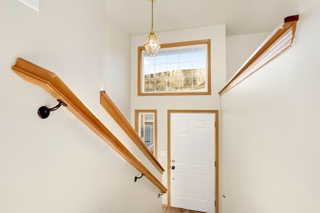 Building Photo - 4 Bedroom 1.5 Bath Home for Rent in Arlington!