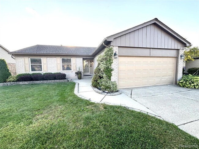 Primary Photo - 47641 Stephanie Dr