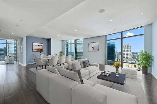 Building Photo - 200 Congress-ID660.2