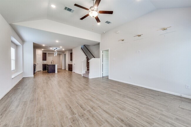 Building Photo - 14149 Danesdale Dr