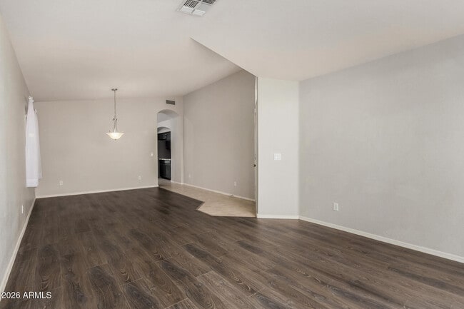 Building Photo - 3939 E Encinas Ave