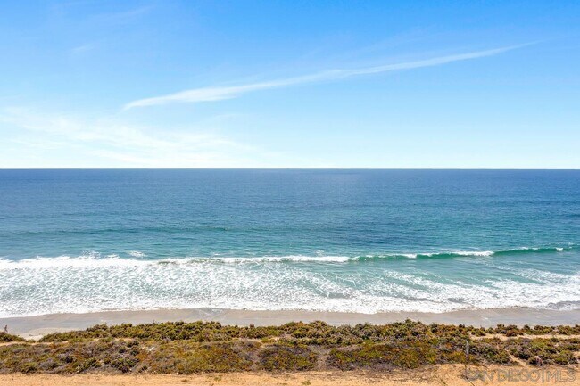 Building Photo - 270 Surfview Ct