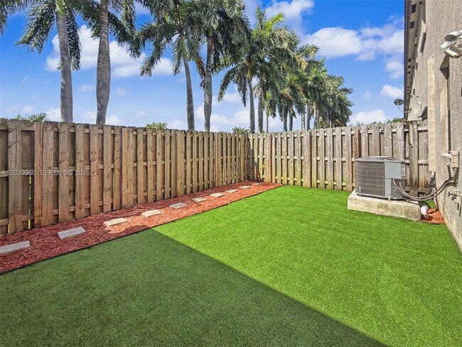 Building Photo - 11296 SW 254th Terrace