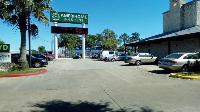 Amerihome - 16410 North Fwy