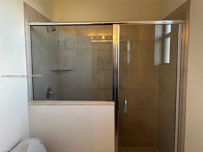 Building Photo - 3402 W 105th St