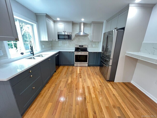 Building Photo - 50 Vineyard Ave