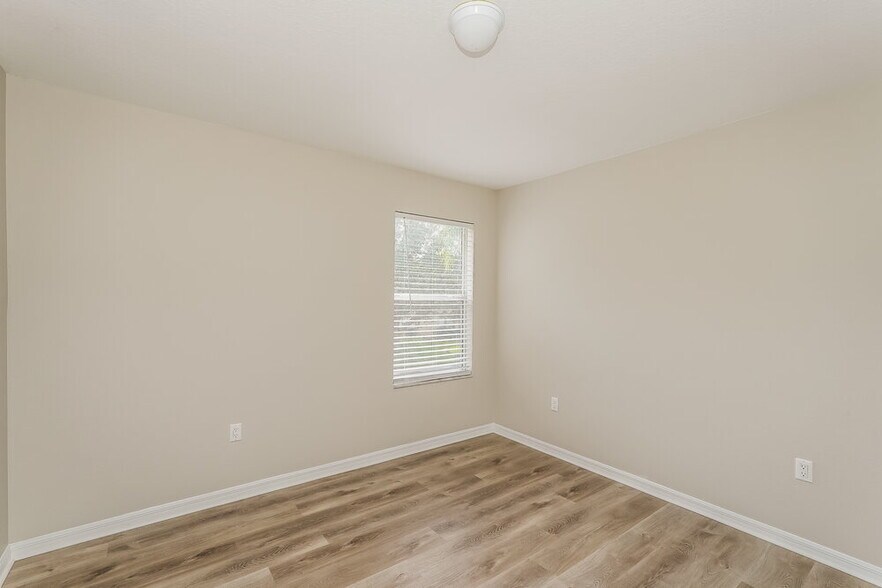 Building Photo - 7345 Hunters Greene Cir