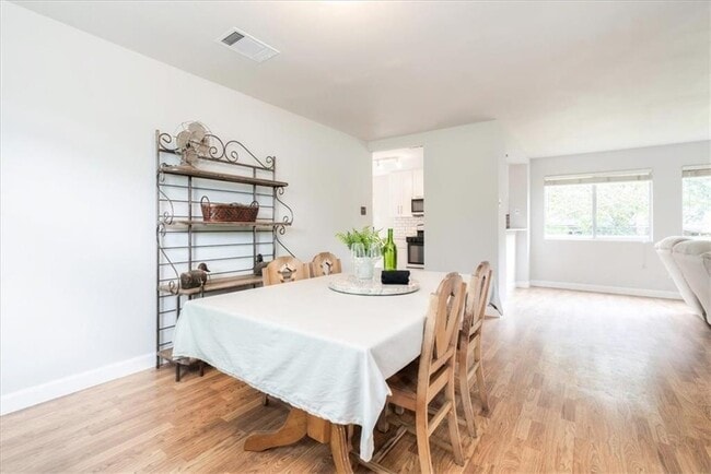 Building Photo - 20805 Jumpers Delight Ln