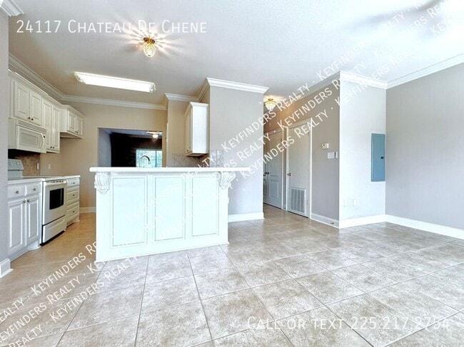 Building Photo - 24117 Chateau de Chene Blvd