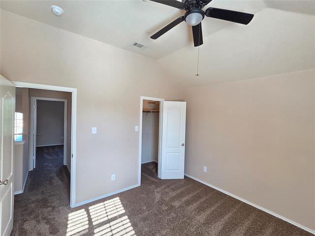 Building Photo - 7720 Labrador Dr