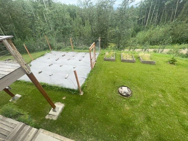 Building Photo - Beautiful 2-bedroom 1.5-bathroom home