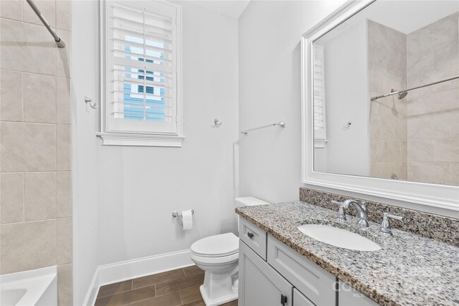 Building Photo - 124 Sisters Cove Ct