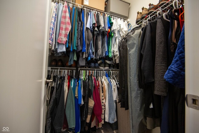 Building Photo - 743 Bates St