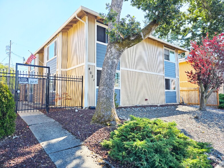 Primary Photo - 4031 S Warner St