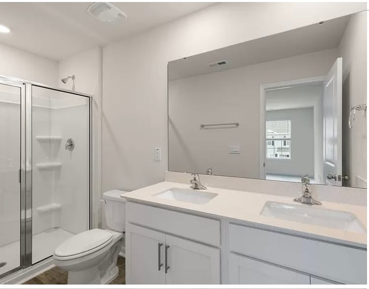 Building Photo - 84 March Crk Dr