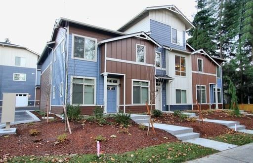 Building Photo - Pinnacle Townhomes
