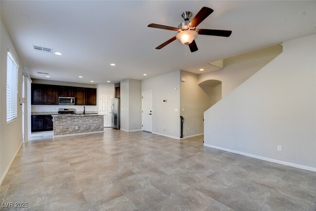 Building Photo - 4120 Free Bird Crest Ave