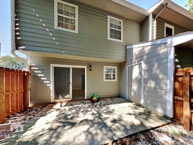 Building Photo - 3124 Heathstead Place