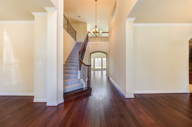 Building Photo - 5506 Garnet Grove Ct
