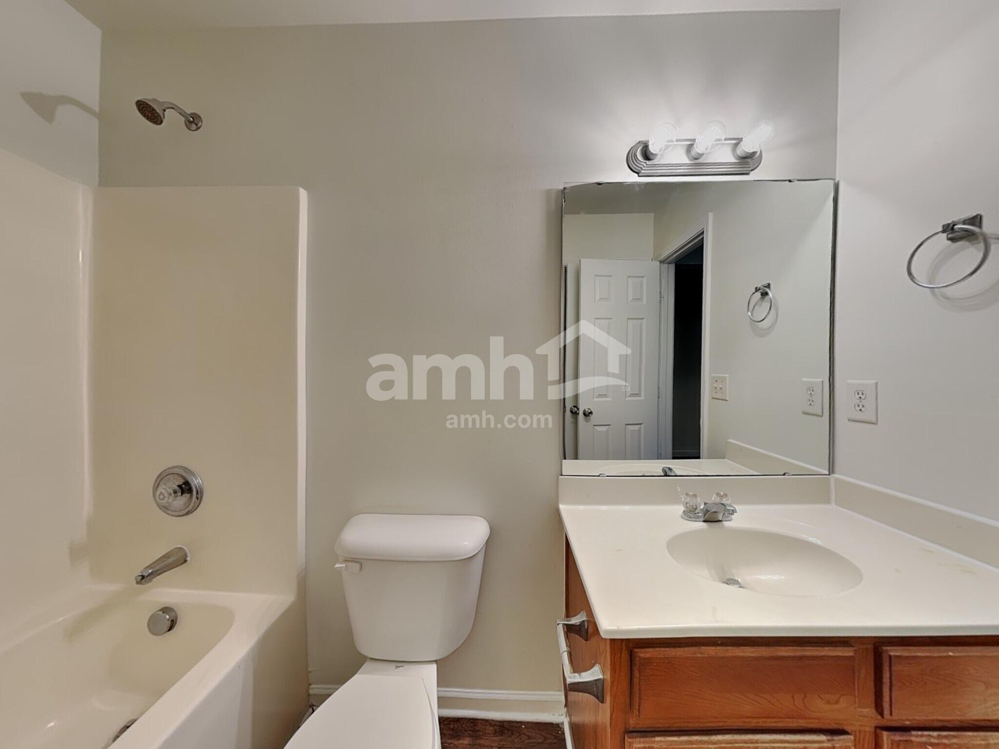 Building Photo - 3309 Vallejo Trl