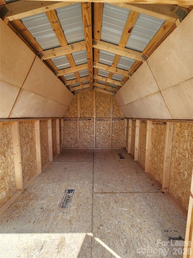 Building Photo - 127 Poplar St