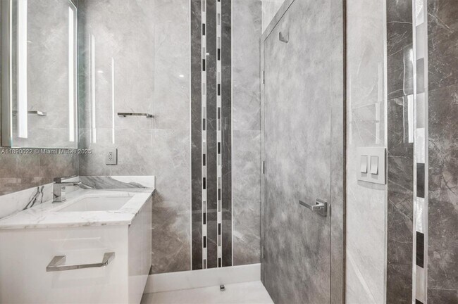 Building Photo - 330 Sunny Isles Blvd
