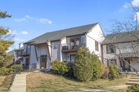 Building Photo - 13228 Dell Pl