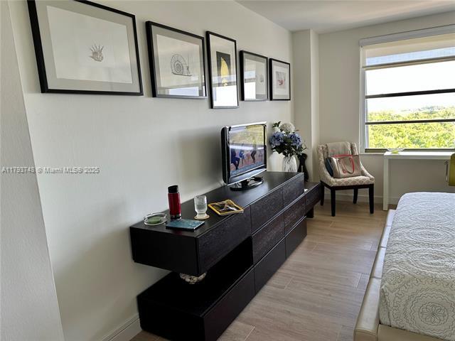 Building Photo - 155 Ocean Lane Dr