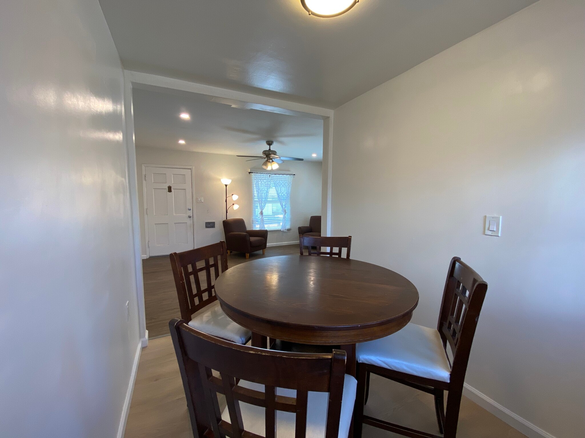 Shared Dining Room - 4247 Cartagena Dr