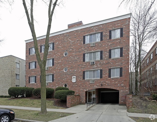 Building Photo - Marlew Apartments