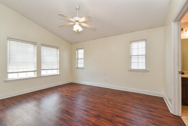 Building Photo - 5309 Moonbeam Trail