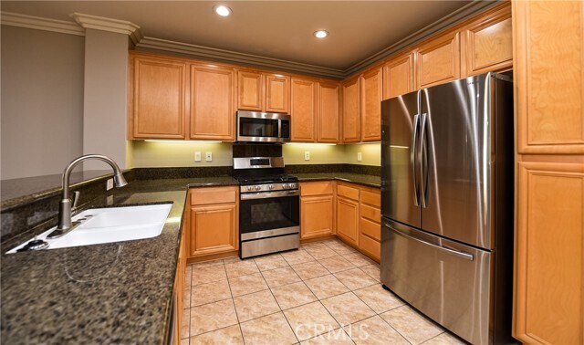 Building Photo - 41 Idyllwild