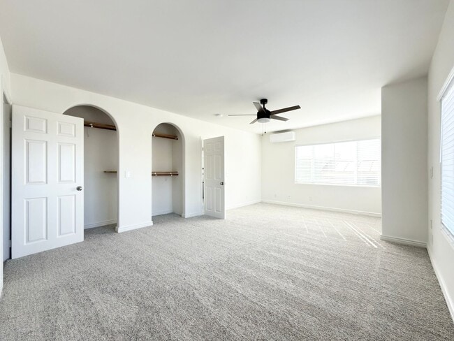 Building Photo - Spacious Coastal Retreat in the Heart of Cardiff!