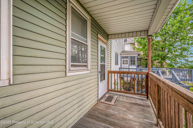 Building Photo - 437 Wheeler Ave