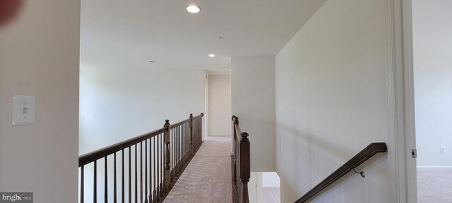 Building Photo - 9431 Alloway Dr