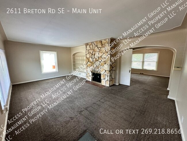 Building Photo - 2611 Breton Rd SE