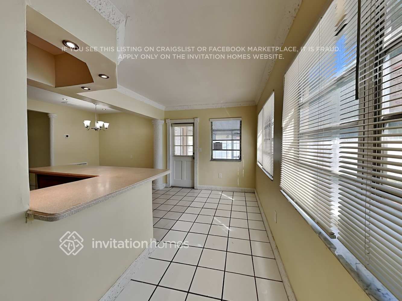 Building Photo - 3211 SW 64th Terrace
