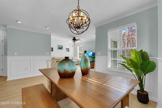 Building Photo - 11 Saratoga Ct