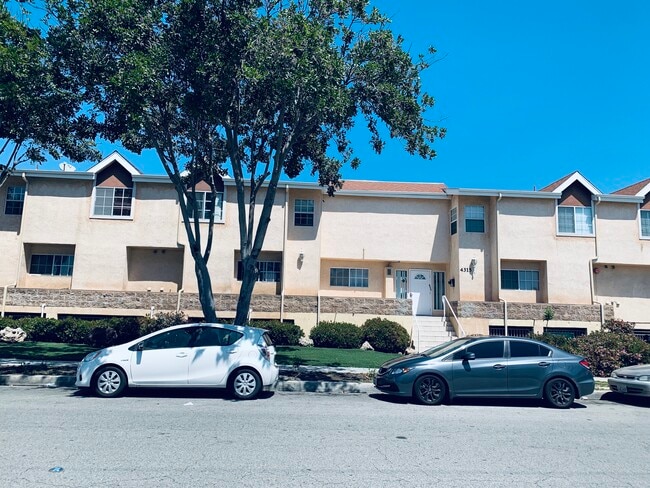 Building Photo - 4315 W 145th St