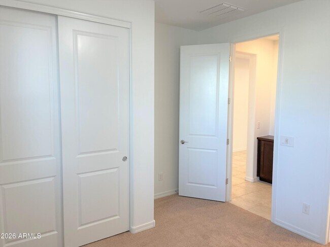 Building Photo - 25734 N 140th Ln