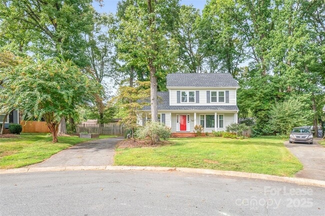 Building Photo - 5001 Vescova Ct