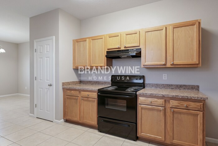 Building Photo - 8436 Kona Ave