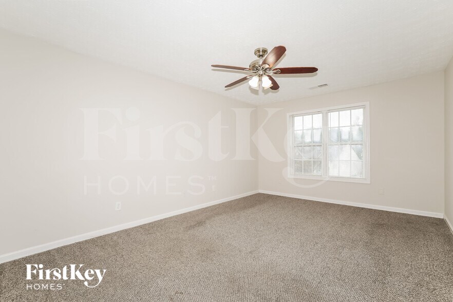Building Photo - 2187 Carlysle Creek Dr