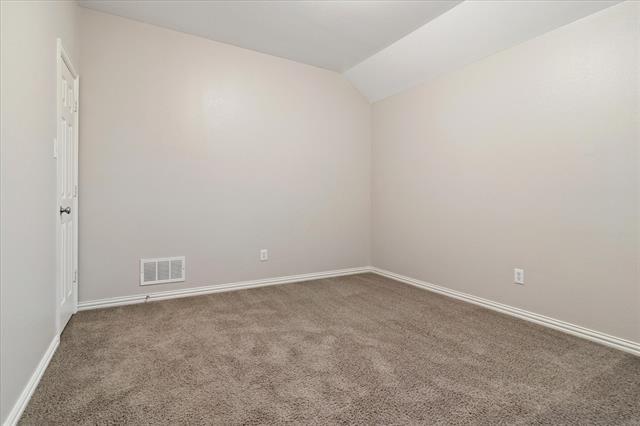 Building Photo - 1870 Dowelling Dr