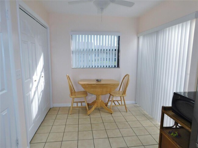 Building Photo - 40 Dale Pl