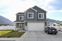 Building Photo - 451 S 1440 E