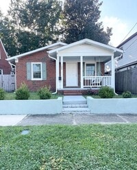 Building Photo - ***SPECIAL OFFER*** 3 Bed 1 Bath Single Family Brick Home