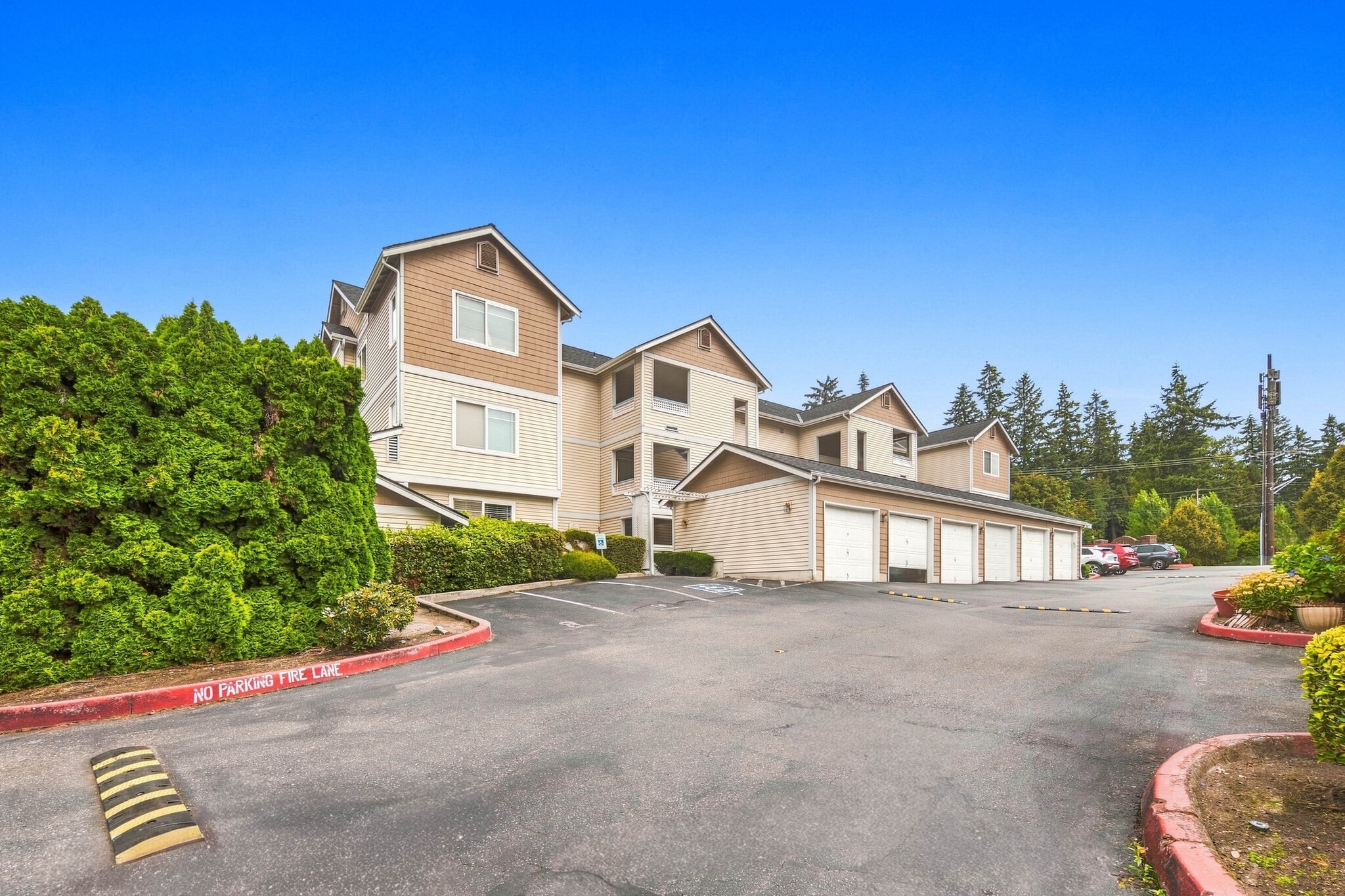Building Photo - 23908 Bothell Everett Hwy